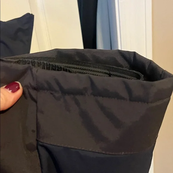 Helly Hansen Black snow Pants - Picture 10 of 16